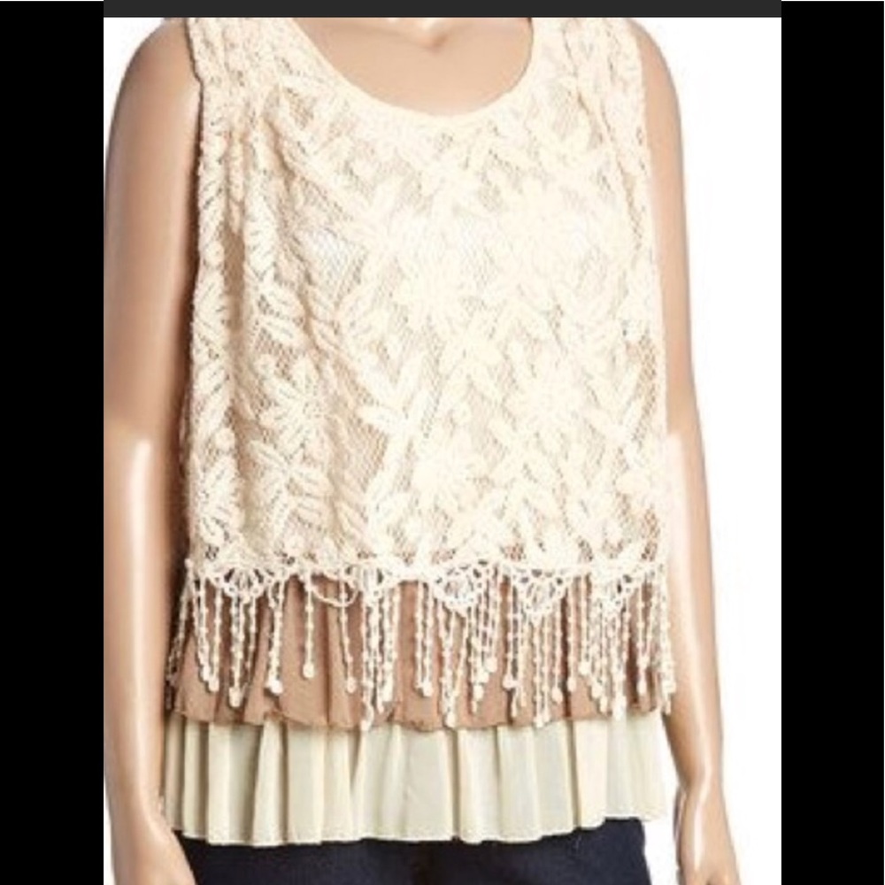 Lady Noiz Blouse lace and ruffle
